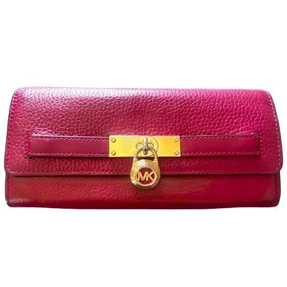 Michael Kors Nouveau Hamilton Carryall Wallet - Picture 1 of 11